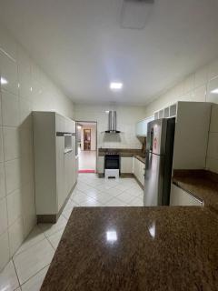 Casa com piscina e edícula com churrasqueira - 7