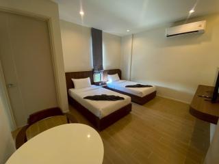 The Regent Studio - 6