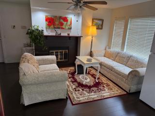 As You Wish Suites and Rooms Near YVR with Parking - 0