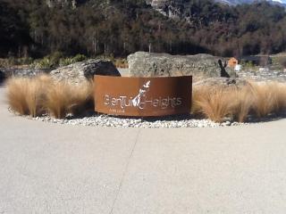 Bob's Cove Beauty - 6