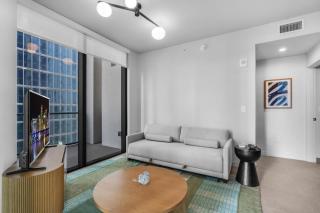 Brand New 2BR High-Rise in Downtown - Skyline Views - 1