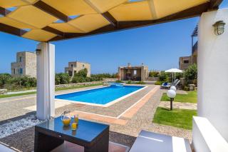 Stone Built Private villa Emerald with pool, 30m to Beach & BBQ! - Rapanianá - 6