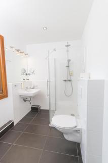 Alpenhaus Kesselfall, Near the Kitzsteinhorn Glacier - 5