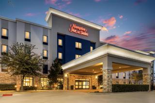 Hampton Inn & Suites Dallas/Plano-East - 6