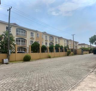 Opals Stays & Shortlets - 2