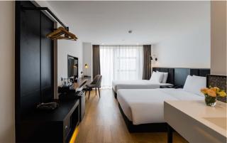 Crystal Hotel Chongqing jiefangbei Hongyadong - 2