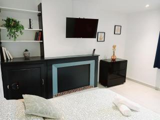 Parenthèse au coeur d'Auxerre avec Smart TV et Wi-Fi - 2