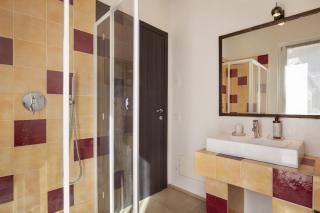South Apartment With Pool - 1