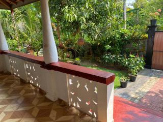 Mali Villa Hikkaduwa - 1