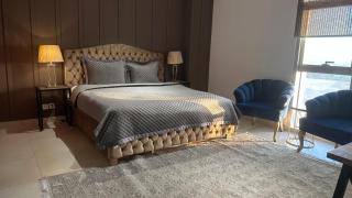 One Constitution Avenue by Goldfinch - 2