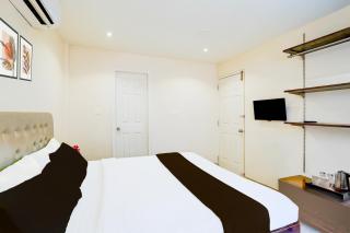 Hotel O Koramangala Near Sony Signal - 1