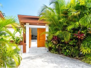 Villa BaanSavi 3Br Pool & Walk to Beach - 7