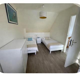 charmant penty plage et commerce a pied - 6