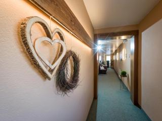 La Pasta Hotel Restaurant - 2