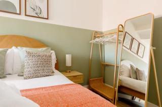 Coastal Chic Retreat - Steps from the Beach - Sleeps 4 - 7