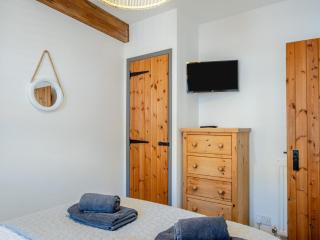 2 Bed in Godshill oc-ic085 - 1
