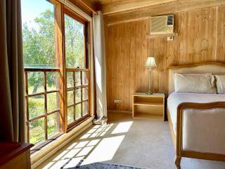 Kolmar House Residence - Historic Harrow - 8