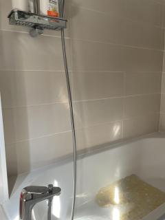 2 bedrooms only for 4 Guests No living room included - 9