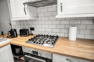 Central Manchester Family-Friendly Home with Free Parking and Workspace - 4