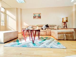 Garden city Spacious 4 Bedroom apartment - Downtown Cairo - 2