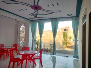Keshav guest house - 1