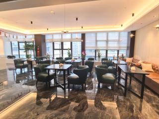 白玉兰商务酒店贵阳观山湖会展城市政府店 - 8