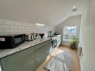 Stylish 1-Bed Apartment with Reading Nook - 5