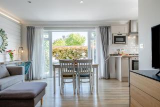 2 Bed in Totland Bay oc-c30684 - 9