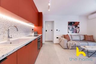 Modern 1BR City Pad with Parking, Kingbed & Netflix! - 3