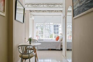 LDV Aparts 4E by MOT Rentals - 5