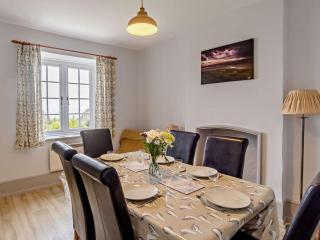3 Bed in Niton Undercliff oc-ic125 - 1