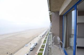 Coastal Apartment in Middelkerke Steps from the Sea - 5