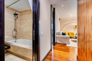 Luxury Residence - Free Parking - 24h Security - Herastrau park - 2