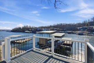 Lakefront Home with Private Dock - 8