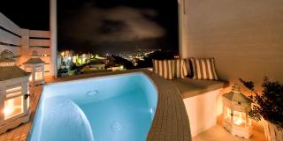 Santorini Roses Suites - 1
