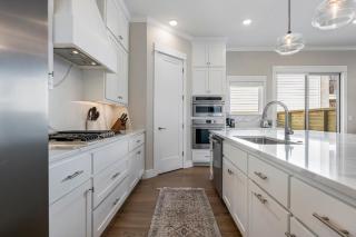 Black Apple Creek Getaway Bentonville - 4