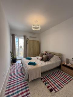 Top Floor Flat in Sliema - 4