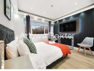 Leyton Guest Rooms - Rooms and Amenities - 8