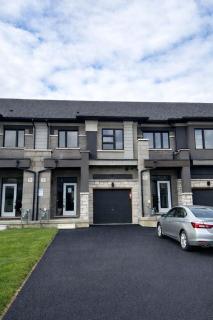 Stylish & Cozy, King Bed,Sleeps 6, Spotless - 9