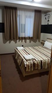 Lux Apartman u Hotelu Milmari - 3