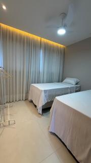 Apartamento amplo climatizado próximo à praia - 6