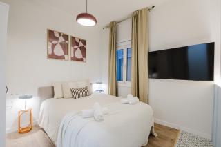 Elegant Stay at Sagrada Familia - Mallorca Street - 1