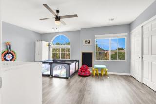 Modern 4BR Home with Gym & BBQ near Strip - 6