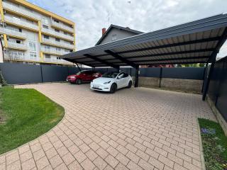 5 Crowns - Osijek - Free EV - Self check in - Pool - 7