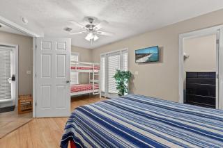 Beach Bungalow - 5