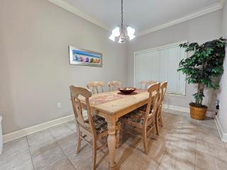 302 North Shore Place - 4