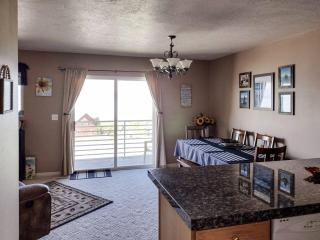 Lakeview Condo 871 3 - 9