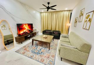 Eaton Residences KLCC - Luxury Homestay - 9