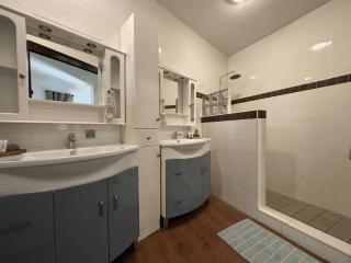 Painapo Private Suite - 4