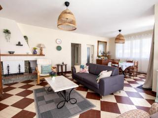 Maison de Vacances Confortable, Plage à Pied - La Tranche-sur-Mer, 6 Pers., Wifi, Parking, 500m² Terrain - FR-1-22-364 - 2